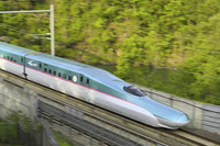 JR東日本、東北新幹線の一部列車に新型車両E5系を追加投入 画像