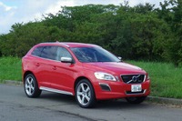 【ボルボ XC60 T5 Rデザイン 試乗】力強い加速を支える足回り…松下宏 画像