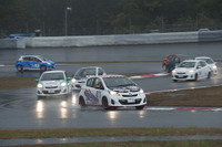 ヴィッツレーサー日本一は関西チャンピオンの平岡塾長選手 画像