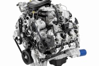 GM、DURAMAX6.6リットルディーゼルエンジン生産が150万基を達成 画像