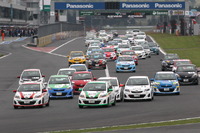 ヴィッツレース、6時間耐久の特別戦…“GOODYEAR Vitz Dream Cup 2012”開催 画像