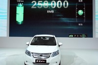 【広州モーターショー12】上海GM、セイル SPRINGO EV 発表…初の市販EV 画像