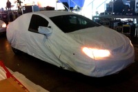 【ロサンゼルスモーターショー12】ショー主催者、Facebook で謎の新型車を予告 画像
