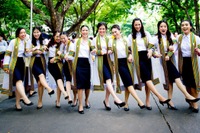 タイの大学新卒者の給与は医師が最高水準…月給12万5000円 画像