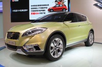 【広州モーターショー12】スズキのコンセプトカー、Sクロス…最優秀コンセプトカー賞に輝く 画像