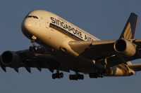 世界初の総2階建て大型旅客機…エアバス A380［写真蔵］ 画像