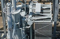 三菱電機、ドバイ電力・水庁から変電所向け送変電系統安定化装置を一括受注 画像