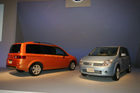 【日産 ラフェスタ 発表】ボディカラーはトレンドに乗ったか 画像
