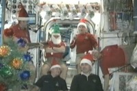宇宙飛行士のクリスマス…無重力でパーティー［動画］ 画像