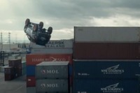 MINI クロスオーバー、空中宙返りに挑戦［動画］ 画像