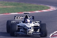 ルノーF1エンジン始動か? ---バルセロナ・テスト2日目 画像
