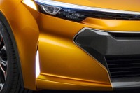 【デトロイトモーターショー13】トヨタの新型セダンコンセプト、Furiaのフロントマスクか…スクープカメラマンが公開 画像