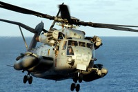 アメリカ海兵隊で活躍する超重量級ヘリコプター、CH-53E スーパー・スタリオン 画像