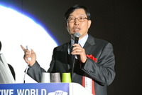 【オートモーティブワールド13】現代自リー氏「2014年からEVの量産を開始」 画像