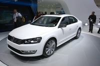 【デトロイトモーターショー13】VW パサート、北米仕様にパフォーマンス コンセプト…1.8ターボは250ps 画像