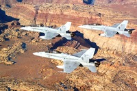 アメリカ海兵隊、多目的ミッションに適合するF/A-18 ホーネットの動画を公開 画像