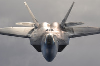 マッハ2で空を切り裂く…アメリカ空軍のF-22ラプター最新写真を公開 画像