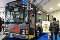 【オートモーティブワールド13】秋田県で実証試験中のEV路線バスを展示 画像