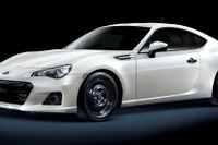 スバル、ワンメイクレース参戦用車両 RAレーシング を発表 画像