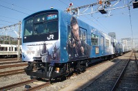 JR西日本、ゆめ咲線で「ハリーポッター」ラッピング列車の運行を開始 画像