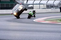 アルファロメオ MiTo、二輪車とカースタントで競演［動画］ 画像