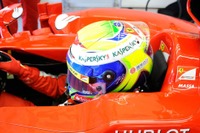 マッサ「フェラーリF138は別の惑星に降り立ったようなフィーリング」 画像