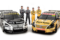 日産 アルティマ 新型、4台のワークスマシン公開…豪V8スーパーカーシリーズ 画像