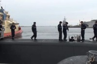 チリの潜水艦が合同訓練後にアメリカ海軍基地を出発 画像