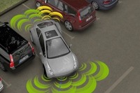 【ATTT13】ヴァレオジャパン、半自動駐車支援システムを実演 画像