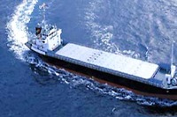 関東海運輸送動向、物量横ばい、人員減　2012年11月 画像