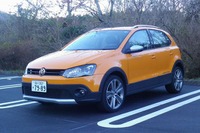 【VW クロスポロ 試乗】明快な個性を表現した内外装と硬めの乗り心地…松下宏 画像