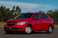 GM、シボレー プリズマ 新型発表…ブラジル専用小型セダン 画像