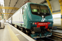 ボンバルディア、トレニタリアに688台目となるE464の電気機関車を納入 画像