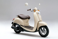 ホンダ クレアスクーピー にカラー変更&限定車 画像