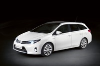 トヨタ、英国エンジン工場に70名追加雇用…エンジン増産へ 画像
