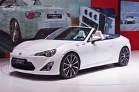 【ジュネーブモーターショー13】トヨタ 86 オープンコンセプト 発表…多田チーフ「リクエストあれば出したい」 画像