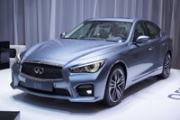 【ジュネーブモーターショー13】インフィニティ Q50,2種のパワートレインで環境性能アピール 画像