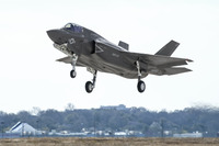 ロッキード・マーチン F-35、センターウィング・アッセンブリ装備機が初飛行 画像