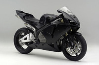 ホンダ CBR600RR のレース専用車を改良 画像