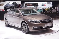 【ジュネーブモーターショー13】中国クオロス、初の市販車は クオロス3…Cセグセダン 画像