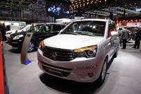 【ジュネーブモーターショー13】韓国サンヨン、ロディウス 新型を発表…大型ミニバン 画像