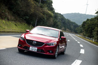 【マツダ アテンザ 試乗】爽快感ベストは、ガソリン車の2.5L…竹岡圭 画像