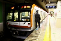 東京メトロ、3月21日正午から全線で携帯電話の利用が可能に 画像