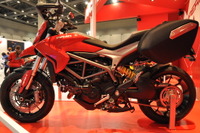 【東京モーターサイクルショー13】ドゥカティジャパン、新世代のハイパーモタードを出展 画像