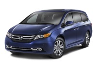 【ニューヨークモーターショー13】北米向けホンダ オデッセイに2014年型…自動車メーカー初の車載掃除機 画像