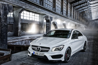 【ニューヨークモーターショー13】メルセデス CLA に最強の CLA 45 AMG…360psターボ搭載 画像