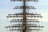 練習帆船「海王丸」ホノルルへ 航海訓練所 画像