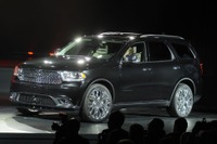 【ニューヨークモーターショー13】ダッジのフルサイズSUV、デュランゴに2014年モデル…全面進化 画像