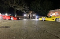 フェラーリ創業50周年記念車、F50…2台が綱引き［動画］ 画像