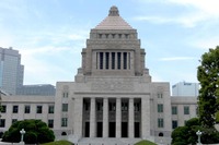 インターネット選挙法案、参議院で可決 画像